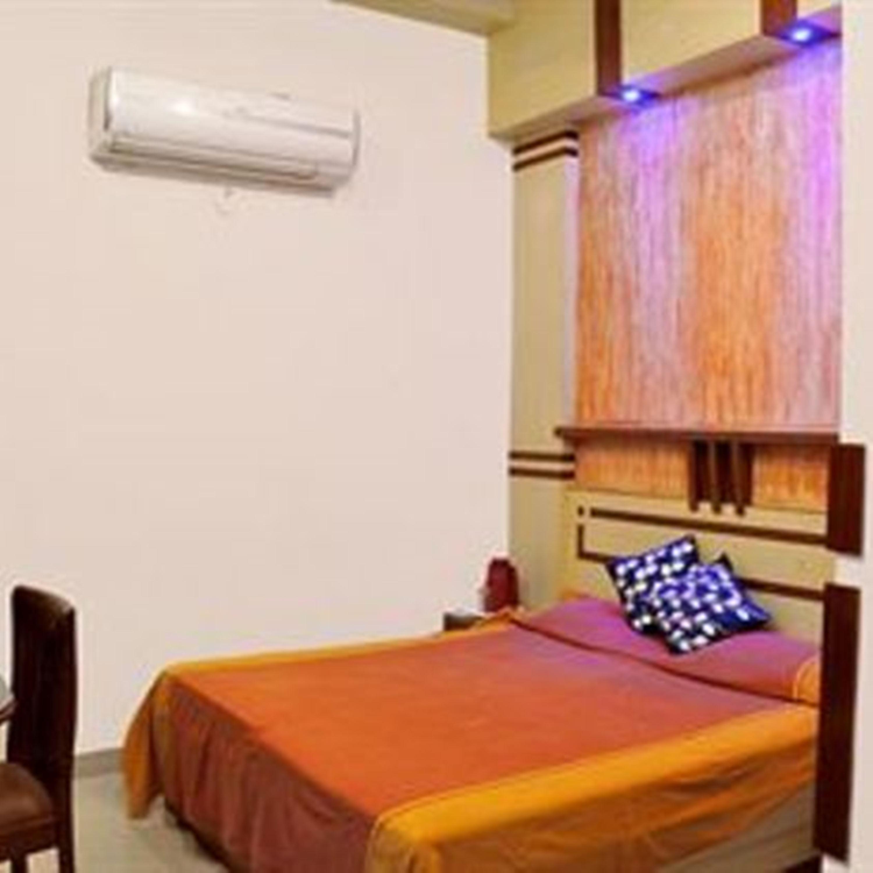 Oyo 3472 Hotel Rama Inn New Delhi Exteriör bild