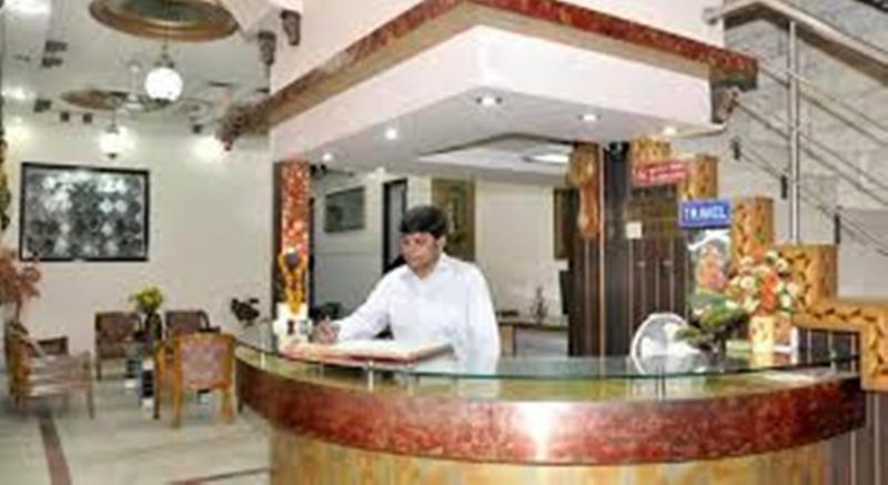 Oyo 3472 Hotel Rama Inn New Delhi Exteriör bild
