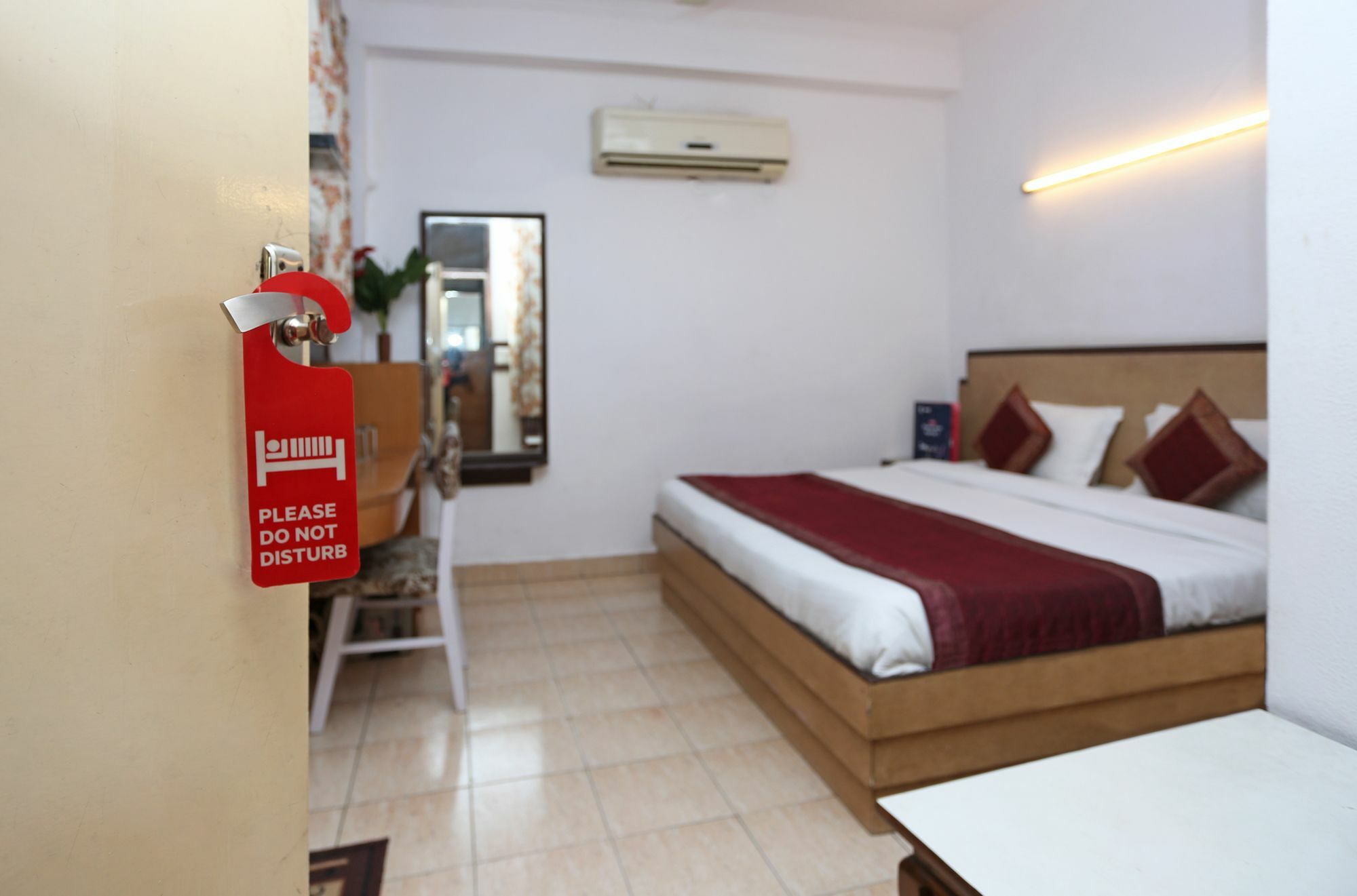 Oyo 3472 Hotel Rama Inn New Delhi Exteriör bild
